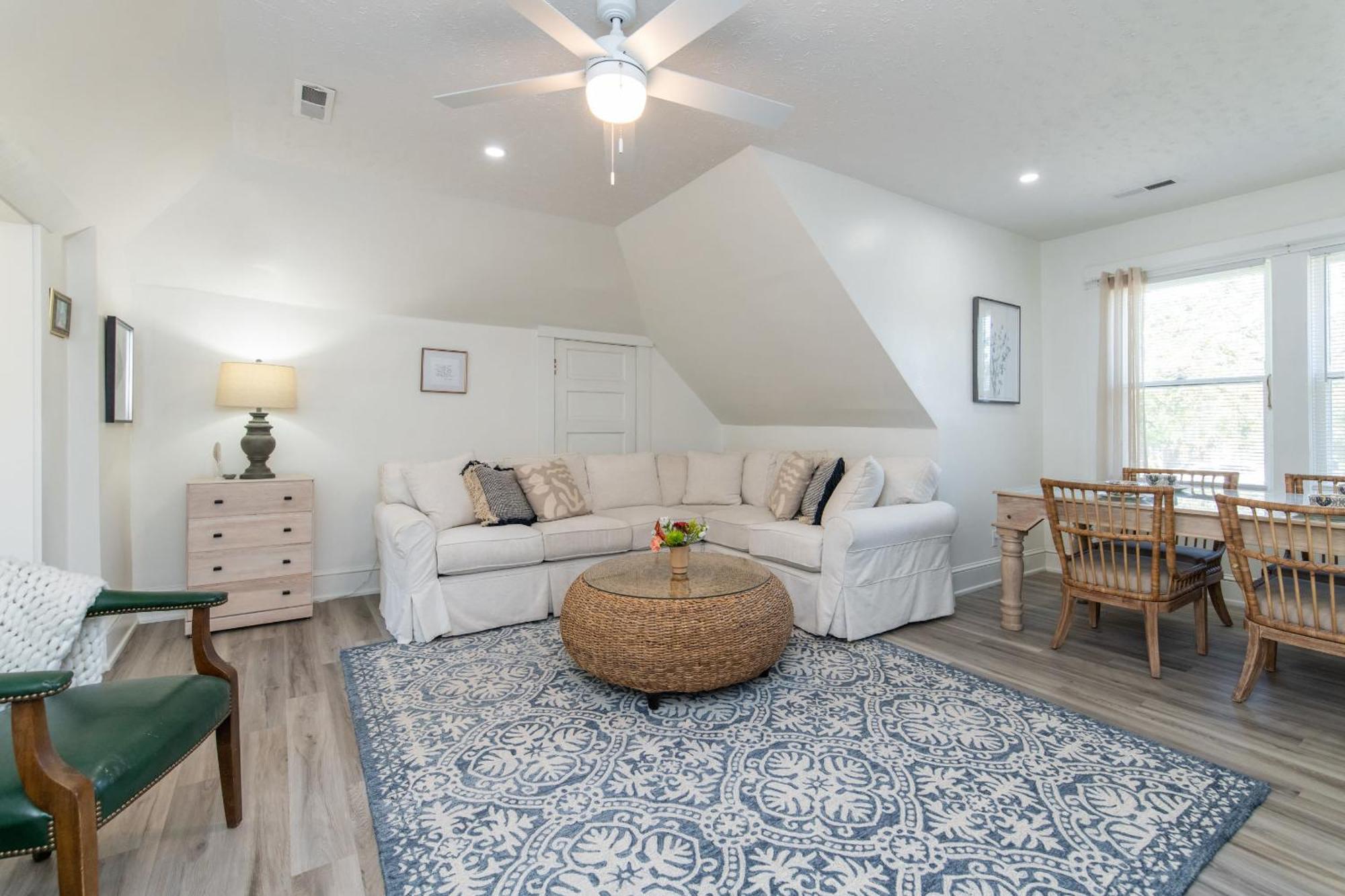 Loft On Capital - Ideally Located To Distilleries フランクフォート エクステリア 写真