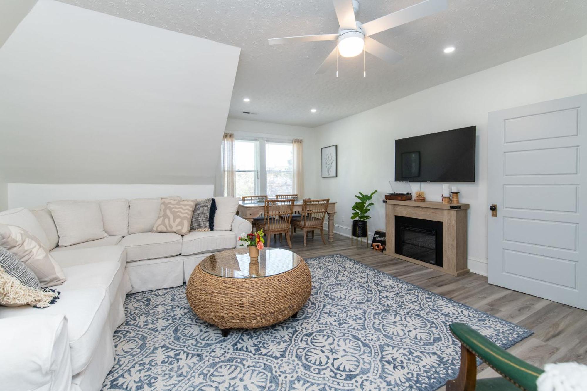 Loft On Capital - Ideally Located To Distilleries フランクフォート エクステリア 写真